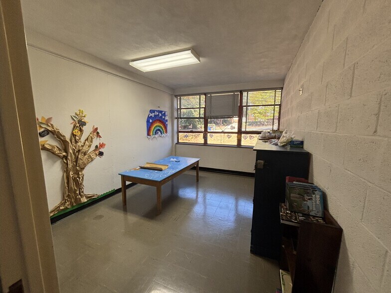 More Photos Of 3200 Lyles St, Columbia Religious Facility For Sale
