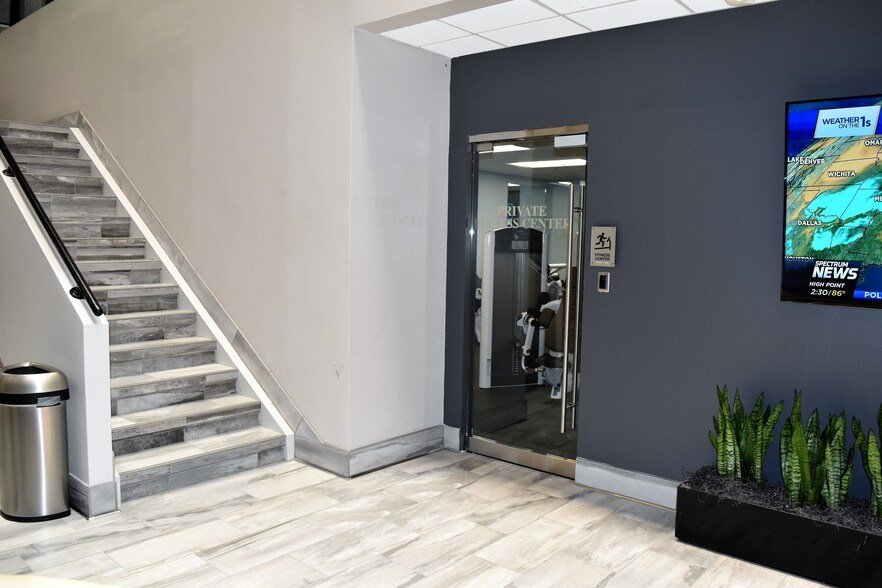 More Photos Of 101 S Elm St, Greensboro Office For Lease