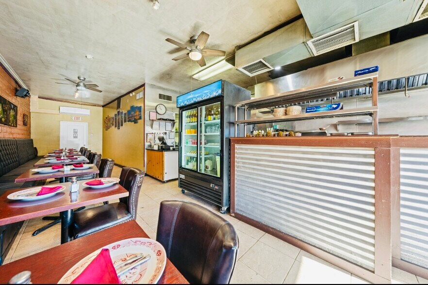 More Photos Of 9703 State Highway 281, Kelseyville Restaurant For Sale