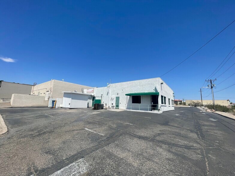 More Photos Of 410 El Camino Way, Lake Havasu City Restaurant For Lease