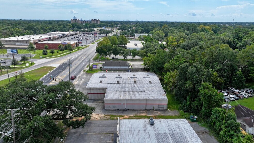 More Photos Of 3107 Spring Hill Ave, Mobile Freestanding For Sale