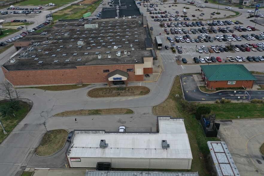 More Photos Of 100 Lawrence ln, Shepherdsville General Retail For Sale