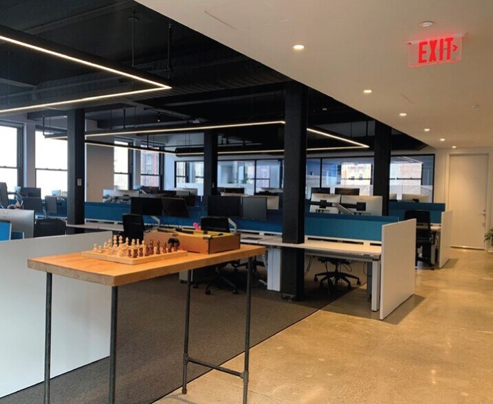 More Photos Of 19 W 44th St, New York Office For Lease