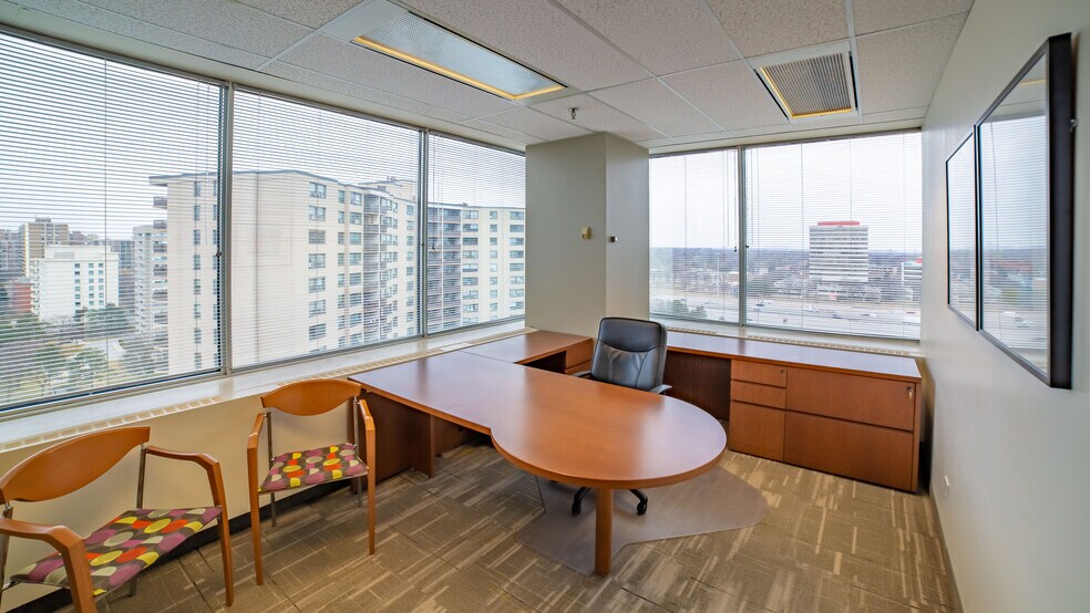 More Photos Of 401 The West Mall, Toronto Unknown For Lease
