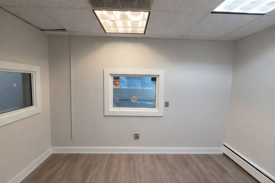 More Photos Of 650 Bergen Ave, Jersey City Medical For Lease