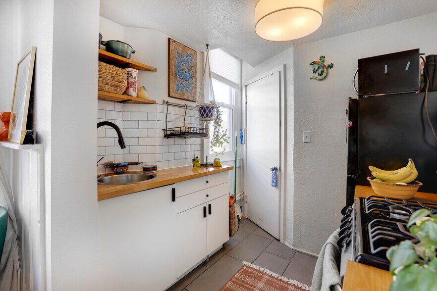 More Photos Of 1266 Lafayette St, Denver Apartments For Sale