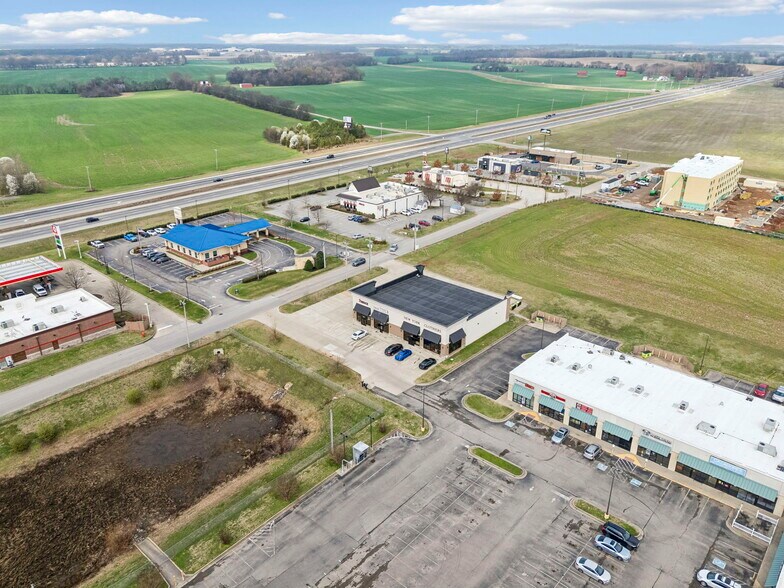 More Photos Of 206 Claire Ave, Oak Grove General Retail For Lease