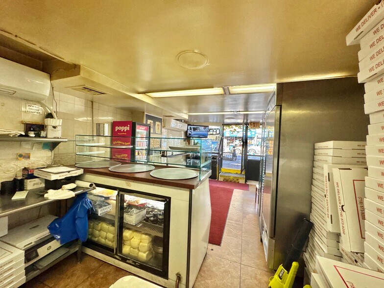 More Photos Of 330 Halsey St, Brooklyn Storefront Retail Residential For Sale