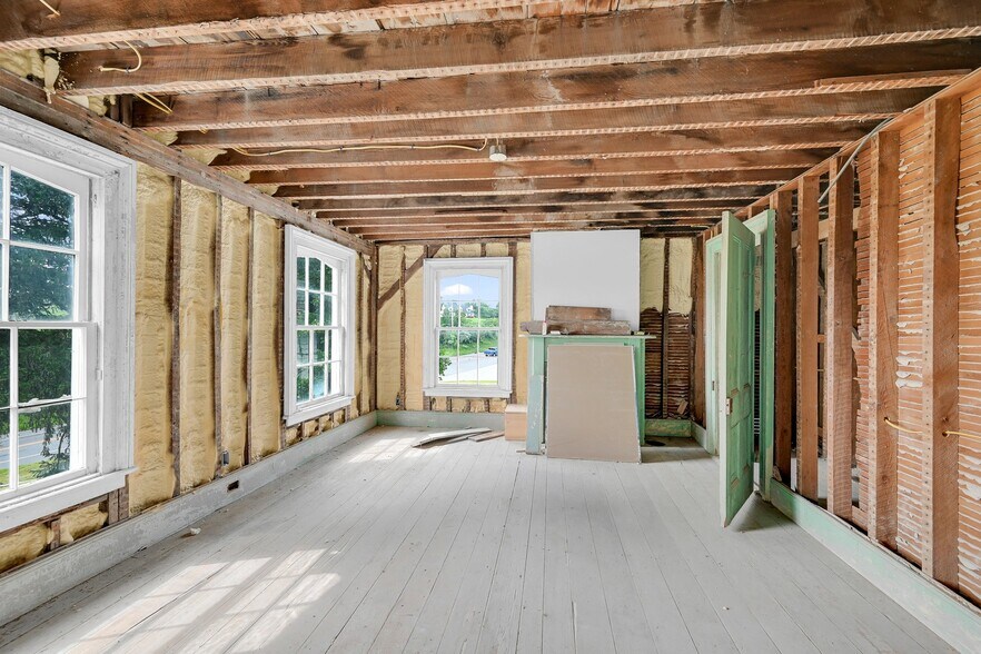 More Photos Of 751 County 565 rd, Augusta Office Residential For Sale