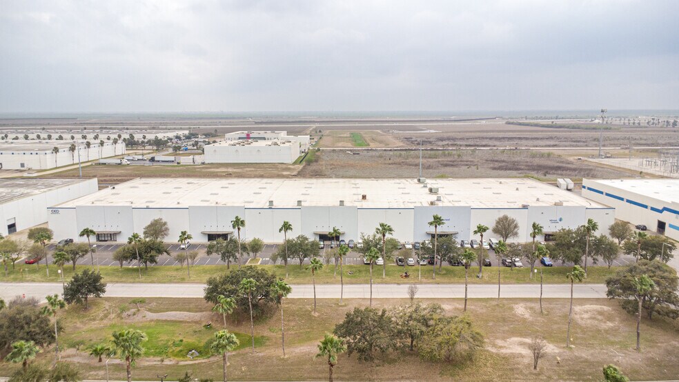 More Photos Of 5201 George McVay Dr, McAllen Warehouse For Lease