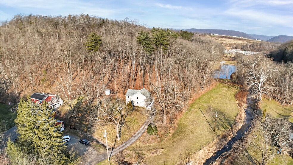 More Photos Of 703 Dauva Luch Rd, Herndon Land For Sale