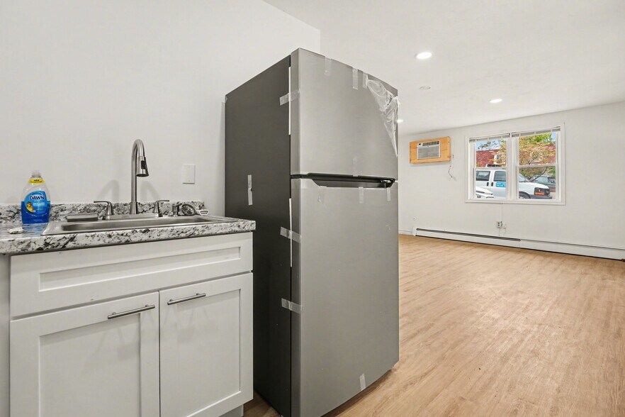 More Photos Of 107 Allison Rd, Oreland Office For Sale
