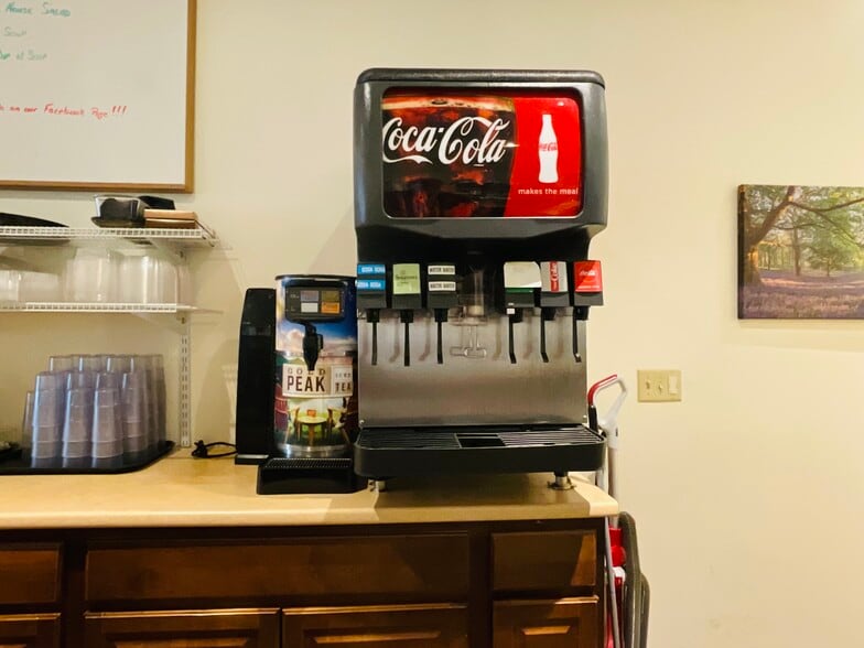 More Photos Of 439 Pittsfield Rd, Lenox Freestanding For Sale