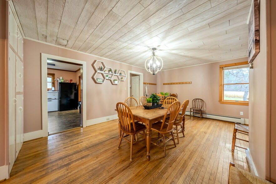 More Photos Of 228 Huntington Creek Rd, Sweet Valley Land For Sale