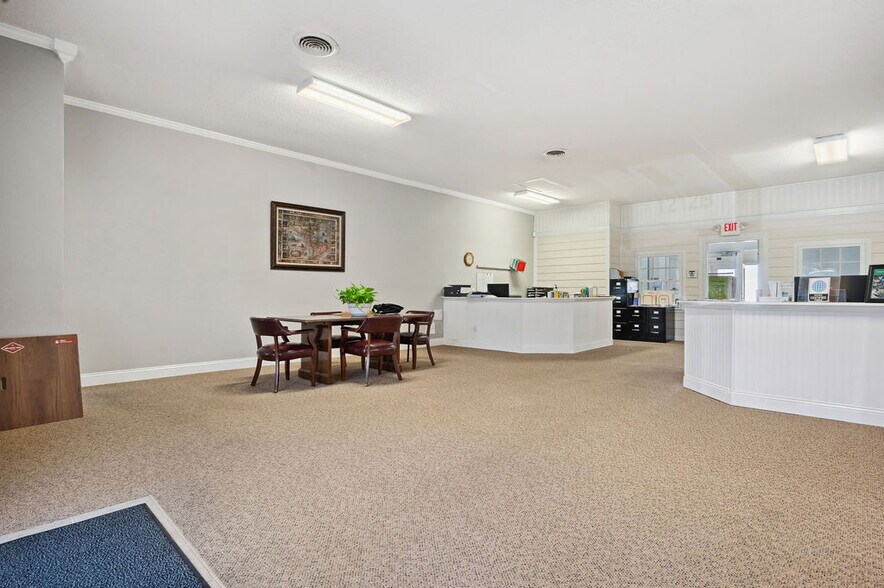 More Photos Of 1212-1216 Gum Branch Rd, Jacksonville General Retail For Sale