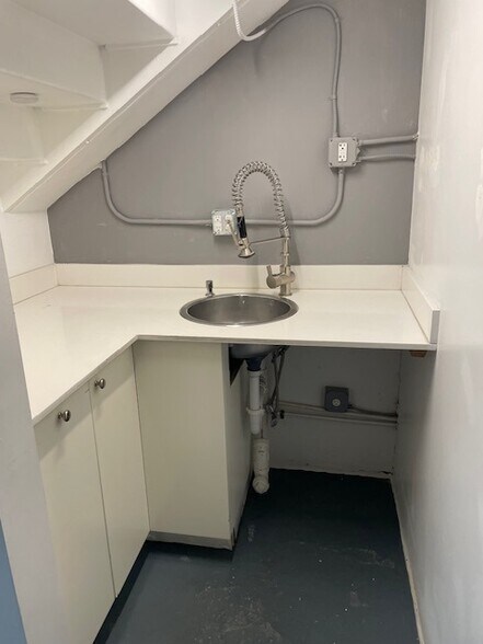 More Photos Of 7610-7636 NE 4th Ct, Miami Industrial For Lease