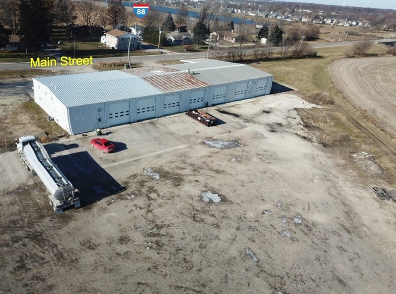 More Photos Of 1663 S Main St, Rochelle Truck Terminal For Sale
