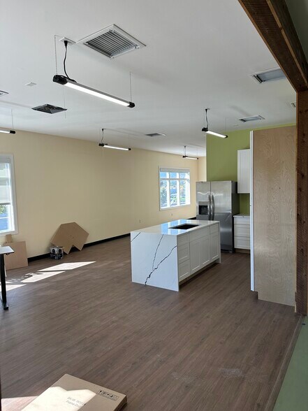 More Photos Of 888 E Woodmen Rd, Colorado Springs Freestanding For Lease