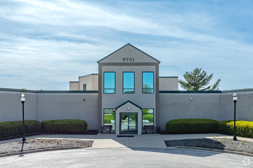 More Photos Of 9721 Ormsby Station Rd, Louisville Office For Sale
