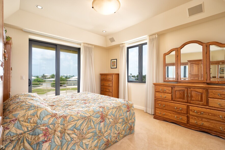 24622 Overseas Hwy, Summerland Key, FL 33042 Apartments For Sale
