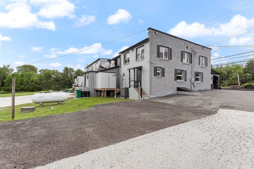 More Photos Of 3347 W Ridge Pike, Limerick Restaurant For Sale