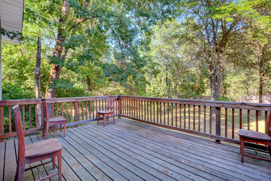 More Photos Of 625 Barbara Drive, Grants Pass Assisted Living For Sale