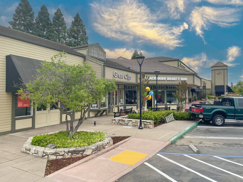 More Photos Of 3402-3498 Camino Tassajara, Danville Unknown For Lease