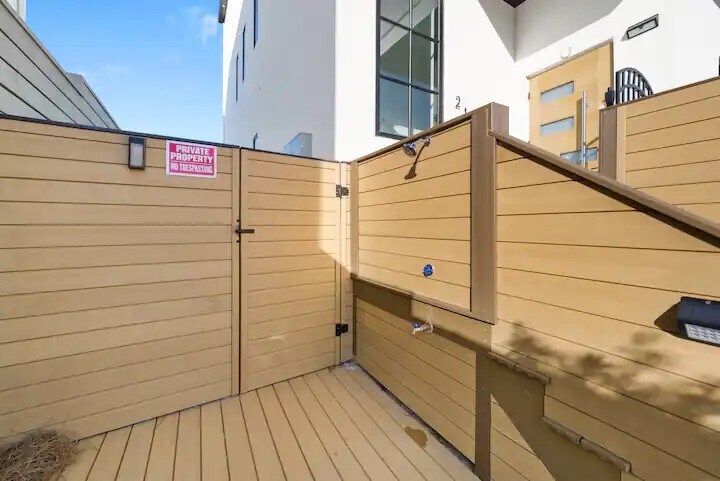 More Photos Of 21 Tidewater Ct, Panama City Beach Office Residential For Sale