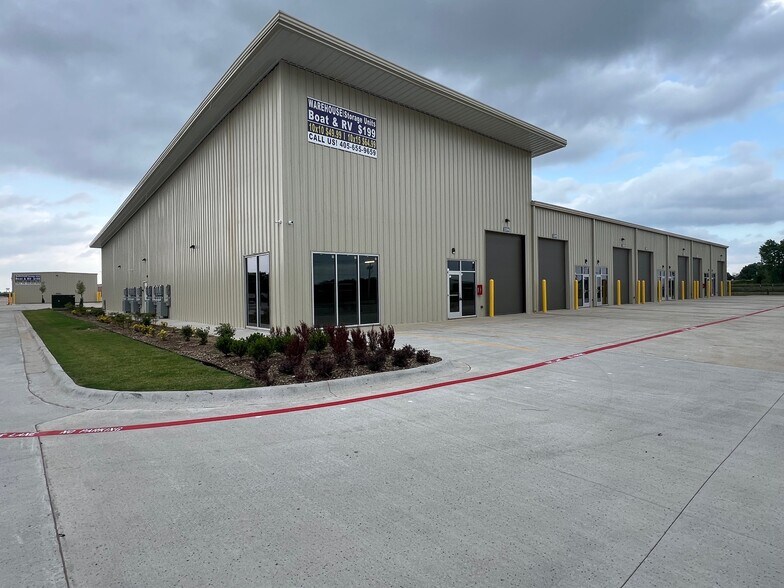 More Photos Of 1600 S Broadway Ave, Moore Unknown For Lease