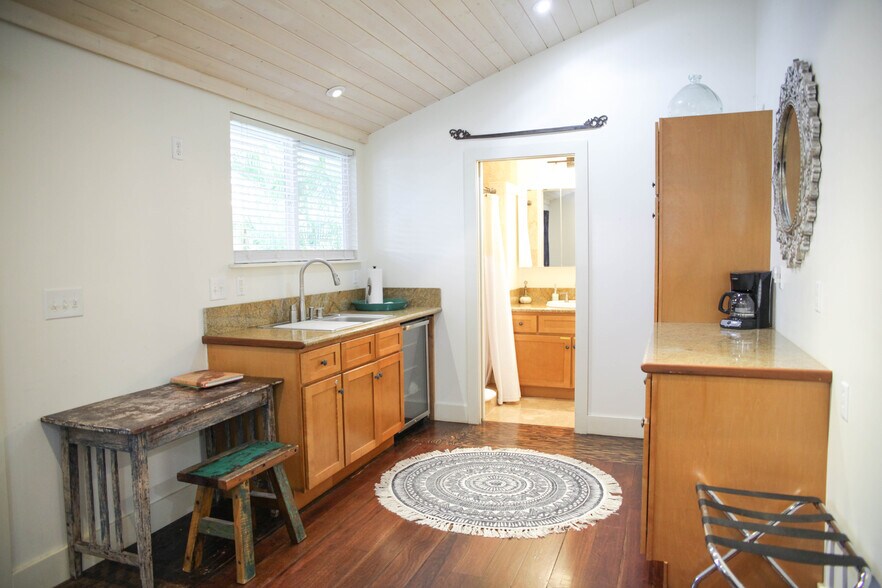 More Photos Of 40 Ae Pl, Paia Apartments For Sale