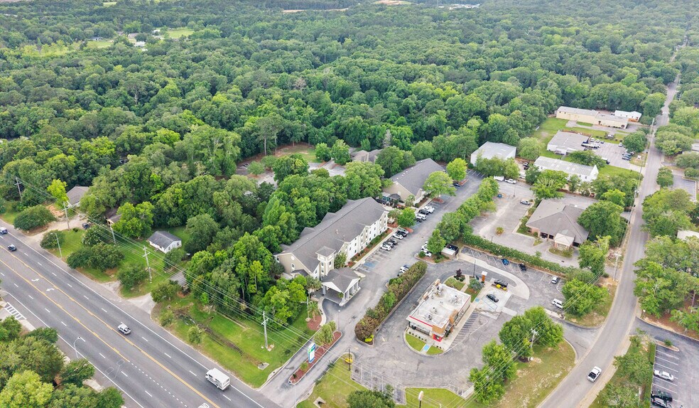 More Photos Of 19751 S Greeno Rd, Fairhope Hotel For Sale