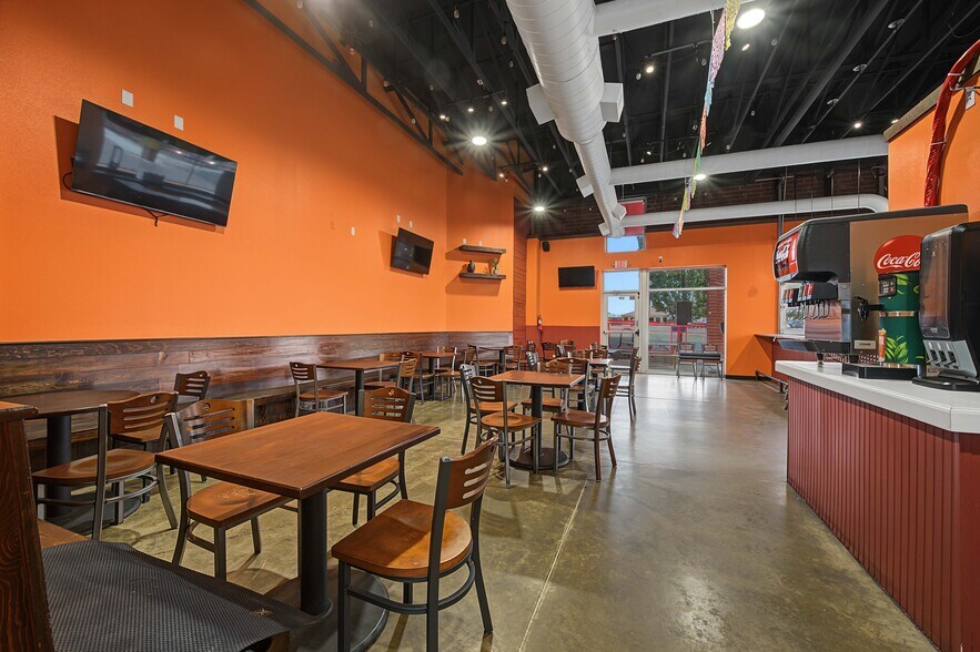 More Photos Of 2290 Rawlings Blvd, Pueblo Freestanding For Lease