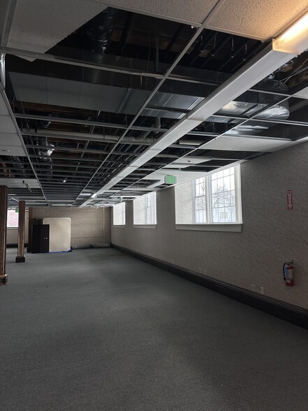 More Photos Of 600 7th St NW, Grand Rapids Apartments For Lease