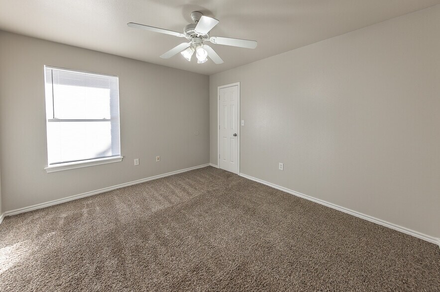 More Photos Of 602 N Belmont, Lubbock Apartments For Sale