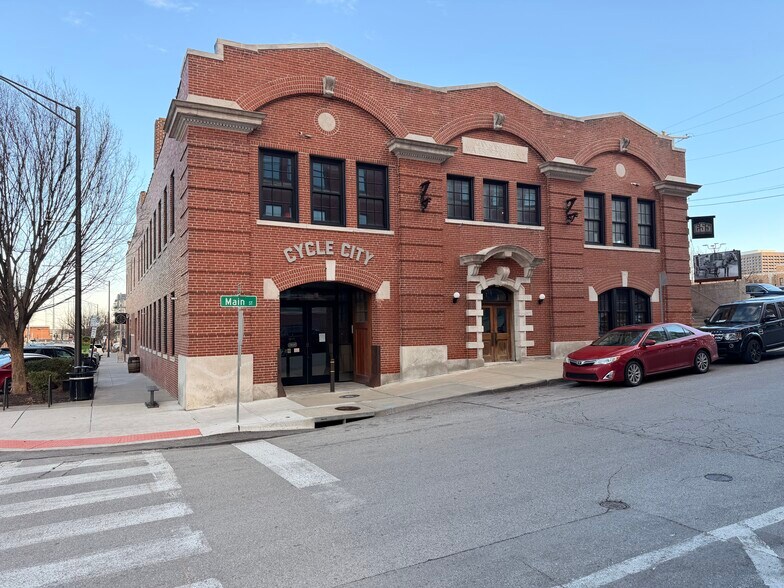 More Photos Of 201 Main St, Kansas City Loft Creative Space For Lease