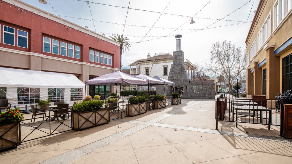 More Photos Of 700 Main St, Suisun City Storefront Retail Office For Sale