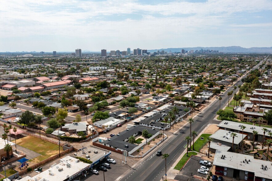 More Photos Of 4811-4815 N 15th Ave, Phoenix Apartments For Sale