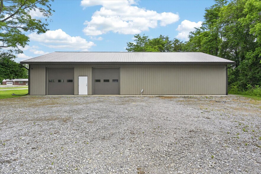 Primary Photo Of , Hillsboro Flex For Sale