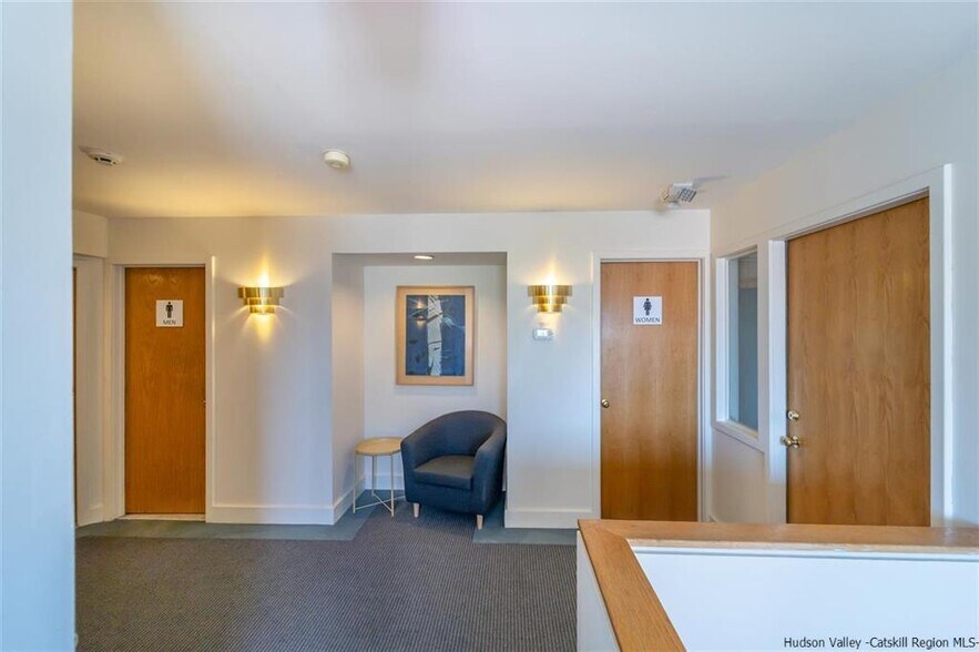 More Photos Of 108 Main St, New Paltz Medical For Lease