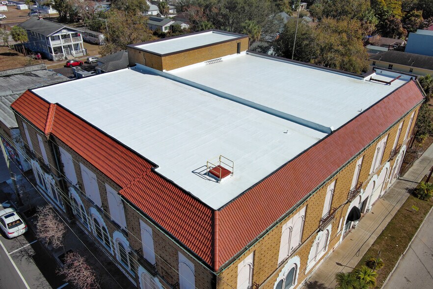 More Photos Of 2001 N Howard Ave, Tampa Office For Sale