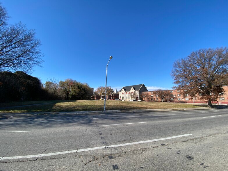 More Photos Of 704 Ensor St, Baltimore Religious Facility For Sale