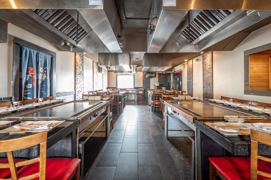 More Photos Of 39 Lake Avenue Ext, Danbury Freestanding For Lease