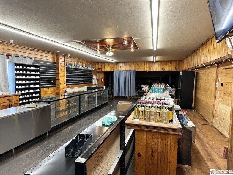 More Photos Of 97 Main St, Randolph Bar For Sale