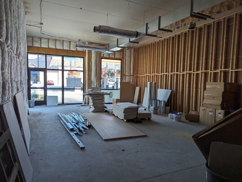 More Photos Of 185 Madison St, Worcester Storefront Retail Office For Lease
