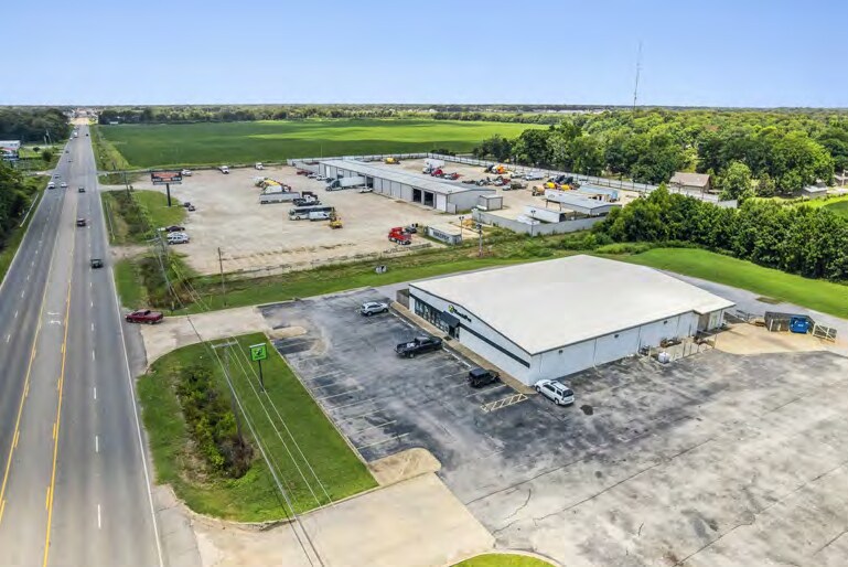 More Photos Of 3762 Highway 82 W, Leland Freestanding For Sale