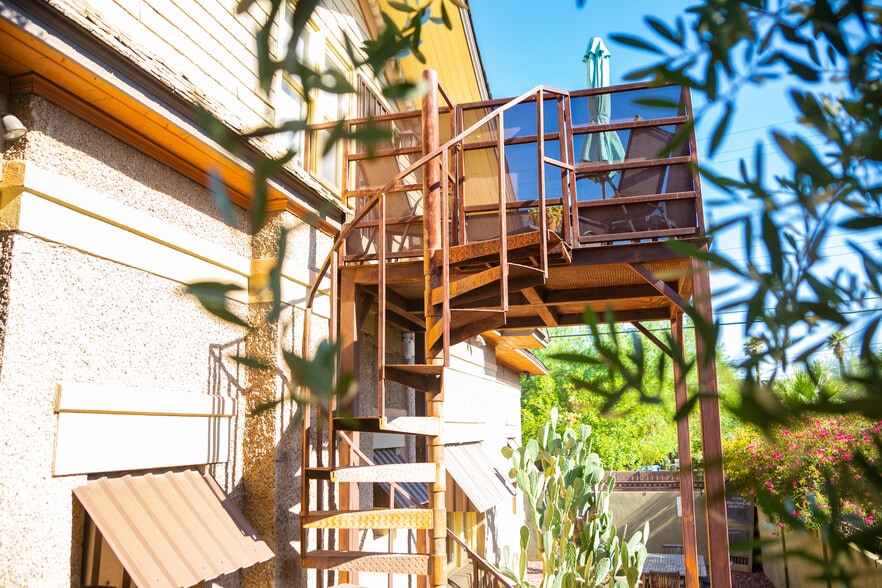 More Photos Of 531 E Lynwood St, Phoenix Office Residential For Sale