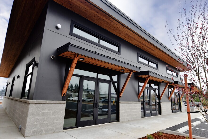 More Photos Of 8675 Martin Way E, Lacey Storefront Retail Office For Lease