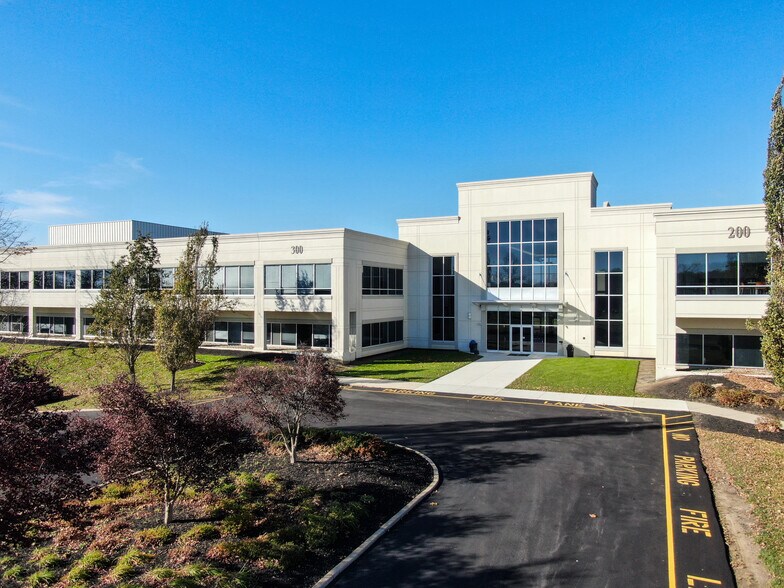 More Photos Of 50 Millstone Rd, East Windsor Unknown For Lease