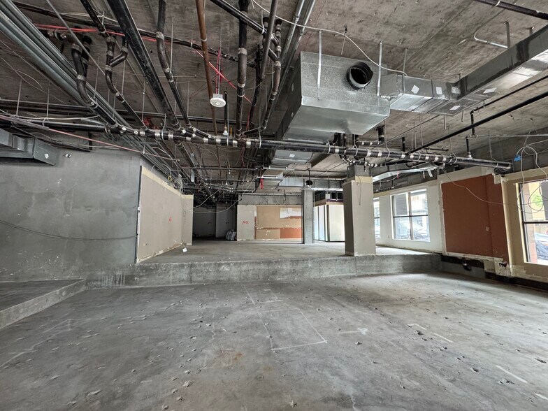 More Photos Of 566 Ash St, San Diego Apartments For Sale