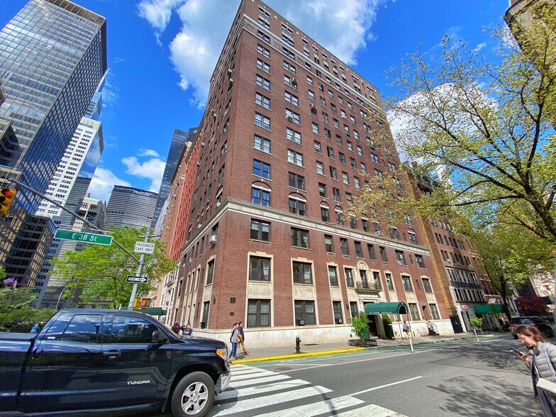 More Photos Of 67 Park Ave, New York Apartments For Sale